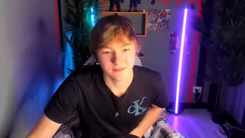 Snapshot of donald_brooks chatting on 11.20.25 Donald online show from 11.20.25