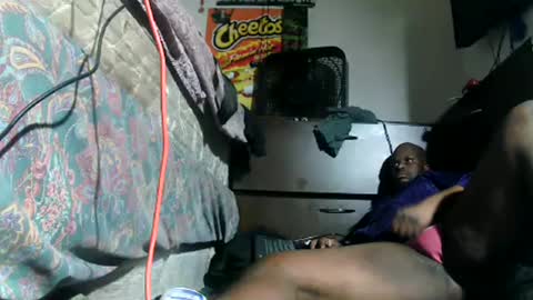 Snapshot of donaldk21 chatting on 12.03.25 HBYAM online show from 12.03.25