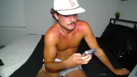 Snapshot of dondaaaaaaa chatting on 03.07.26 cade online show from 03.07.26