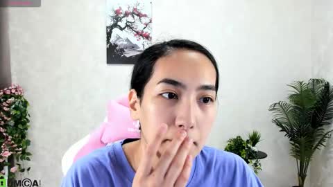 Aura online show from 10.20.25