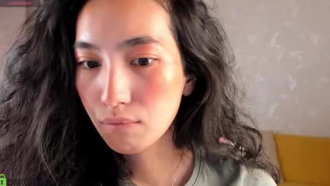 Aura online show from 12.15.25