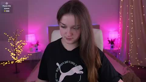 DONNA online show from 02.09.25