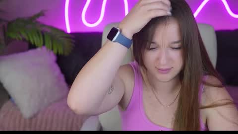 DONNA online show from 09.18.25