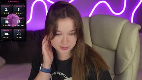 DONNA online show from 11.10.25