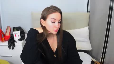 DonnaSensual online show from 11.22.25