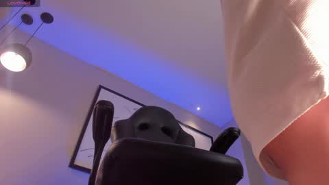  Donna Stonne  online show from 01.21.25