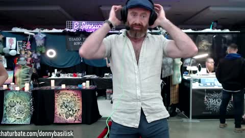 Snapshot of donnybasilisk chatting on 02.02.25 Donny online show from 02.02.25