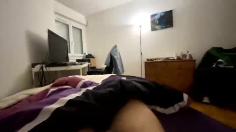Snapshot of donp98 chatting on 02.09.25 Paolodinhero online show from 02.09.25