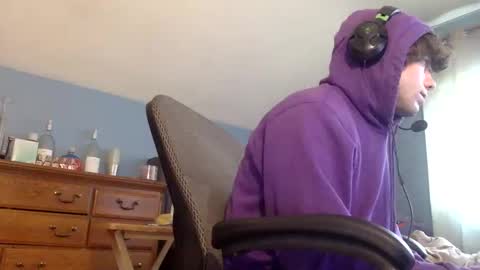 donutking42069 online show from 04.05.26