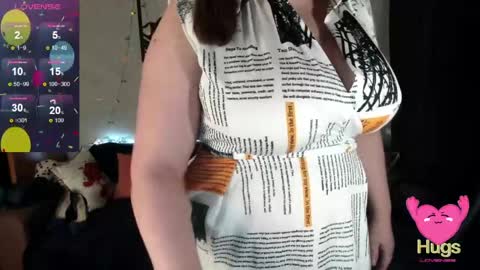 Snapshot of doraross chatting on 03.20.26 Dora online show from 03.20.26