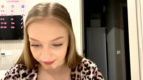 Snapshot of doreathagustave chatting on 05.24.26 Anika online show from 05.24.26