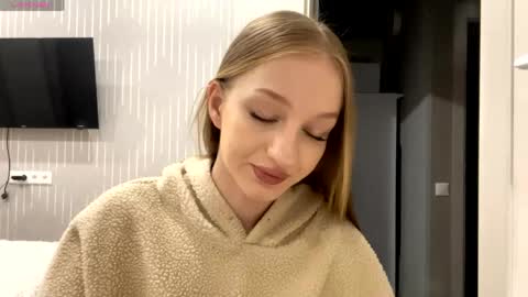 Snapshot of doreathagustave chatting on 05.25.26 Anika online show from 05.25.26