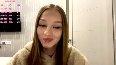 Snapshot of doreathagustave chatting on 05.29.26 Anika online show from 05.29.26