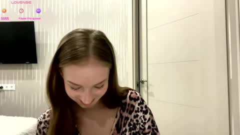 Snapshot of doreathagustave chatting on 05.31.26 Anika online show from 05.31.26