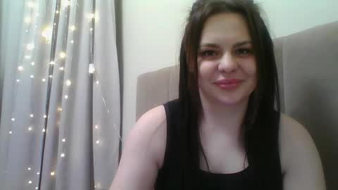 Snapshot of dori_cutie chatting on 03.20.26 dori_cutie online show from 03.20.26