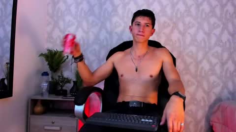 dorian_mystery online show from 12.17.24