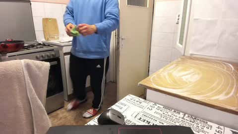 Snapshot of doriancretu95 chatting on 01.29.25 menu below online show from 01.29.25