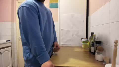 Snapshot of doriancretu95 chatting on 03.02.25 menu below online show from 03.02.25