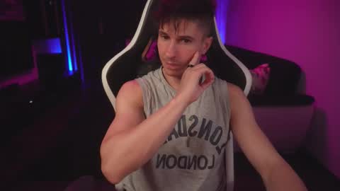 Dorian Reyes online show from 09.10.25