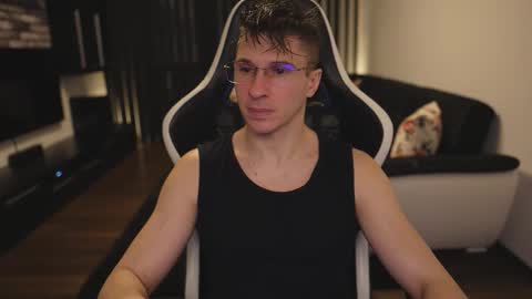 Dorian Reyes online show from 01.07.26