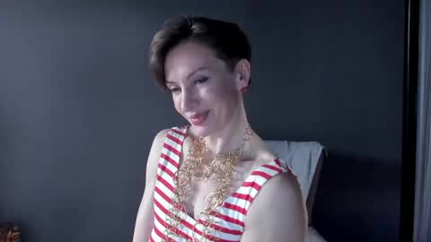 Dorothy Next stream on Monday at 3am-9am online show from 04.23.26