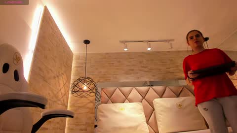 Snapshot of dorothy_vegga chatting on 01.31.25 DOROTHY online show from 01.31.25