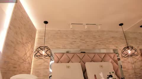 Snapshot of dorothy_vegga chatting on 02.11.25 DOROTHY online show from 02.11.25