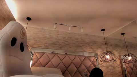 Snapshot of dorothy_vegga chatting on 02.21.25 DOROTHY online show from 02.21.25