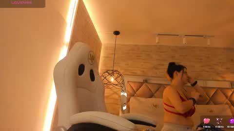 Snapshot of dorothy_vegga chatting on 03.06.25 DOROTHY online show from 03.06.25