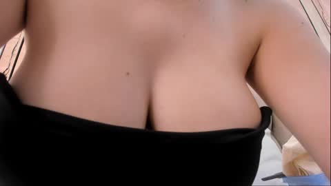 Snapshot of dorothy_vegga chatting on 02.27.26 DOROTHY online show from 02.27.26