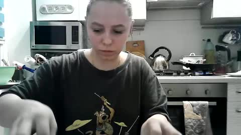 Snapshot of dorrie_ann chatting on 03.05.25 Dorrie Ann online show from 03.05.25