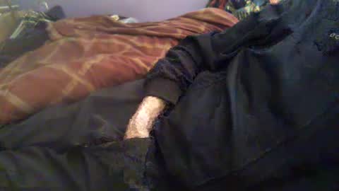 Hello  welcome to Slutsville  I am the Naked Chef  really  but you may call me Peter online show from 10.16.25