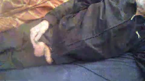 Hello  welcome to Slutsville  I am the Naked Chef  really  but you may call me Peter online show from 10.20.25