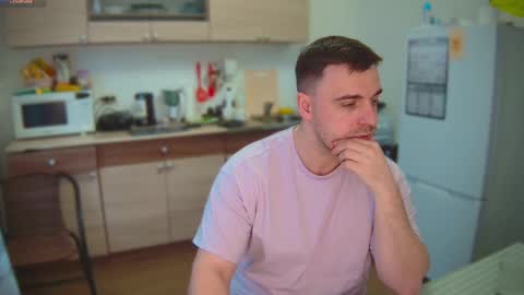 Snapshot of dosilasa chatting on 12.05.24 Sasha online show from 12.05.24