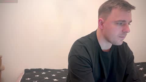 Snapshot of dosilasa chatting on 12.17.24 Sasha online show from 12.17.24