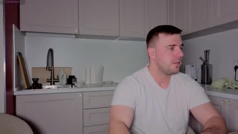 Snapshot of dosilasa chatting on 10.01.25 Sasha online show from 10.01.25