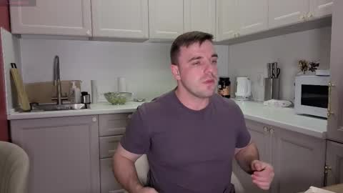 Snapshot of dosilasa chatting on 10.07.25 Sasha online show from 10.07.25