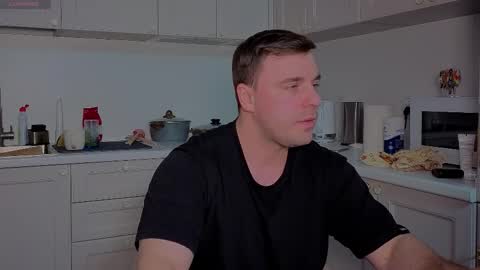 Sasha online show from 12.14.25