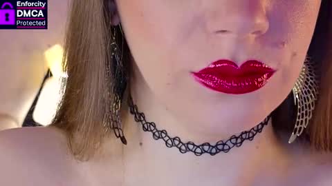 Snapshot of doublemeow chatting on 12.02.25 Emily online show from 12.02.25