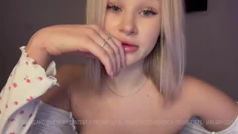 MOLLYYYY dont forget to give me a thumb up online show from 01.19.25