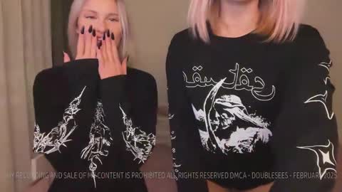 MOLLYYYY dont forget to give me a thumb up online show from 03.12.25