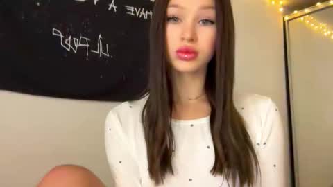 MOLLYYYY dont forget to give me a thumb up online show from 11.01.25