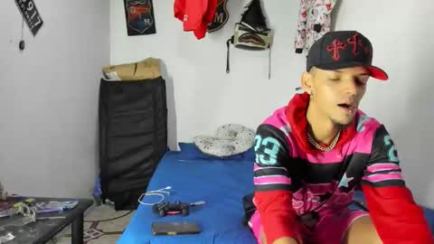 Snapshot of douglas_gallegos chatting on 02.13.26 douglas_gallegos online show from 02.13.26