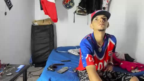 Snapshot of douglas_gallegos chatting on 02.18.26 douglas_gallegos online show from 02.18.26