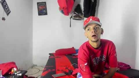 Snapshot of douglas_gallegos chatting on 04.02.26 douglas_gallegos online show from 04.02.26