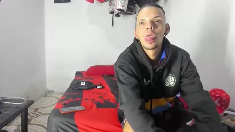 Snapshot of douglas_gallegos chatting on 04.03.26 douglas_gallegos online show from 04.03.26