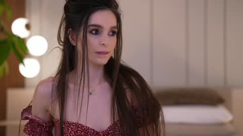 Snapshot of dovia chatting on 01.09.26 . . online show from 01.09.26