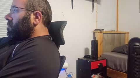 Snapshot of dpsub chatting on 03.26.26 subdp online show from 03.26.26