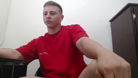 draco_boy2000 online show from 10.08.25