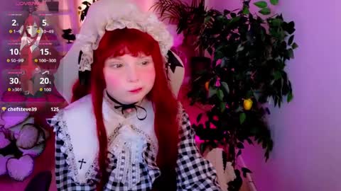 Snapshot of draculaura_ chatting on 04.02.26 Draculaura online show from 04.02.26